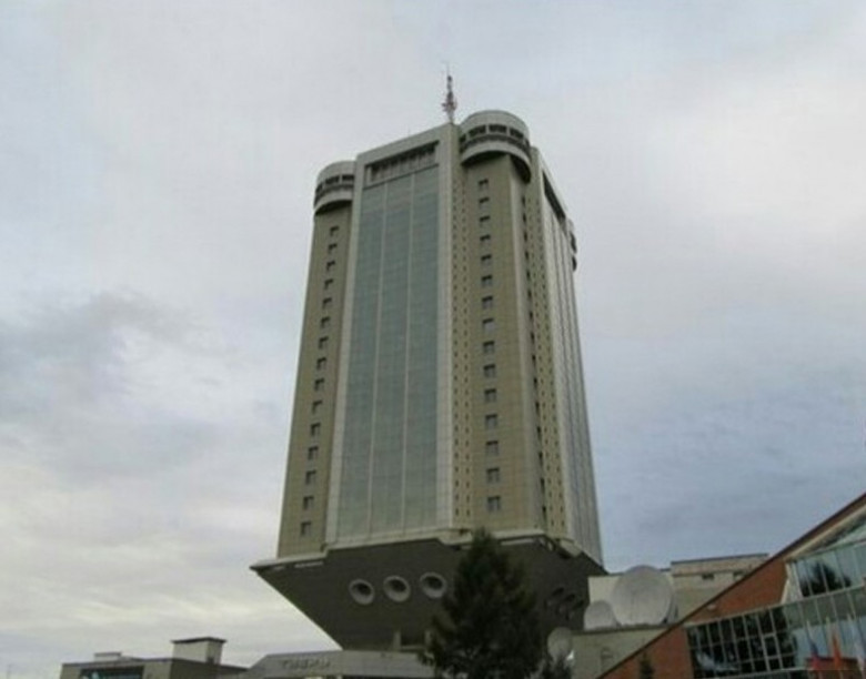 Когда забыл перевернуть чертёж 