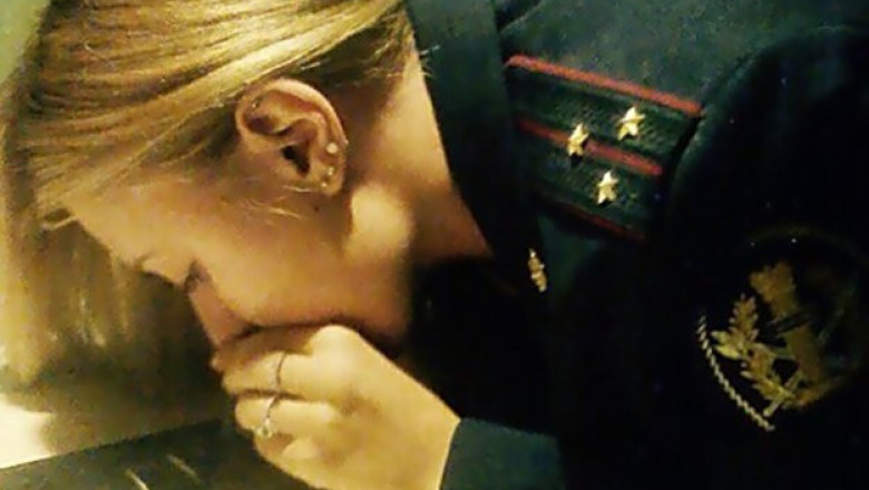 Полиция уничтожает наркотические вещества