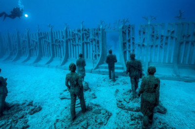 Подводный музей   Atlantico