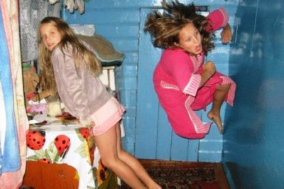 Интересно  девки пляшут