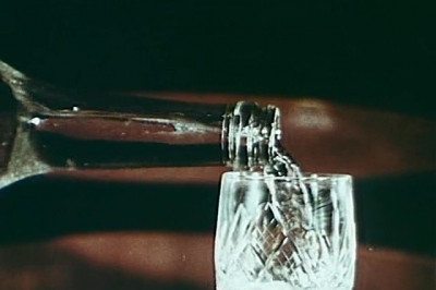 Леночка, ты за рулем.