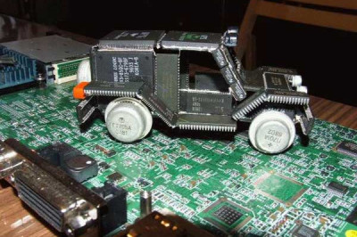 Поделки из микросхем