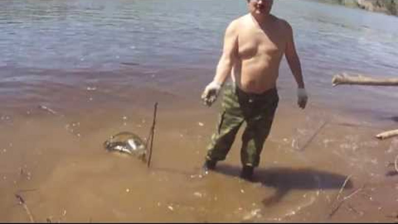 Рыбак решил похвастаться