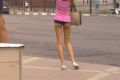 Люди спешили на работу