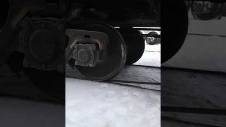 Передвижение вагона с помощью лома