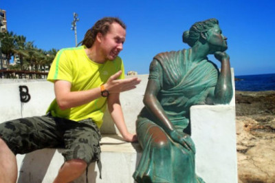 Как нужно фотографироваться с памятниками 