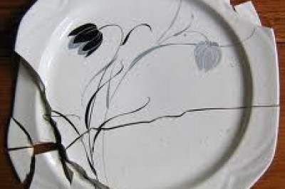 Блюдечко жалко