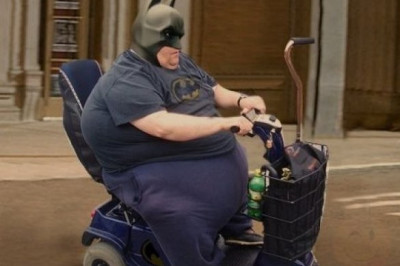 Бэтмен вернулся от баушки