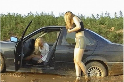 Девочки накатались