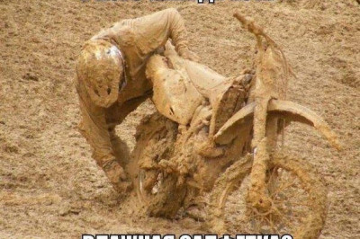 Необходима влажная салфетка