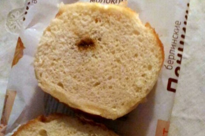 Булочка с большим количеством начинки