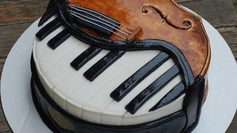 Оригинальное оформление тортика