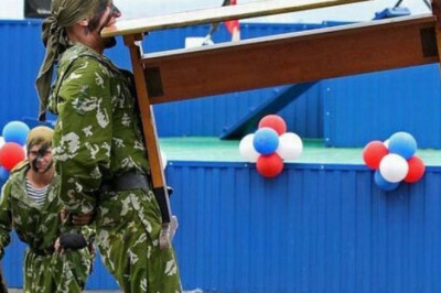 В армии случается всякое .