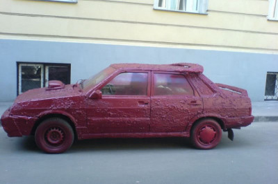 Машина в губной помаде 