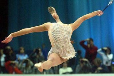 Гимнастика - это вам не в домино стучать!