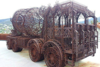 Кузнечный шедевр 