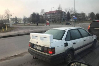 Спойлер для автомобиля