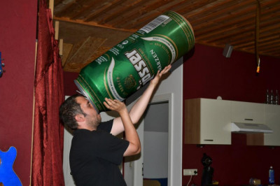 Только бокал пива