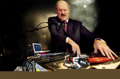 Музыкальный трек от политиков