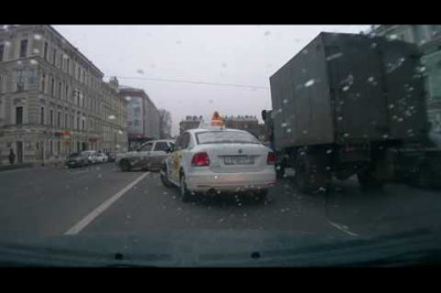 Взбесившийся погрузчик 