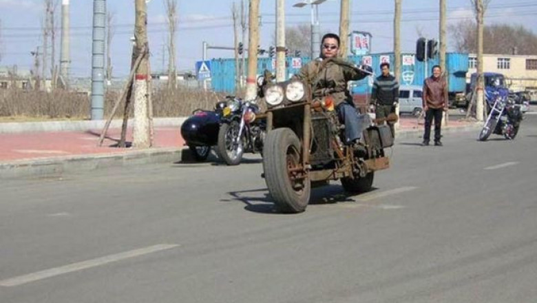 " Крутой " китайский мотоцикл 
