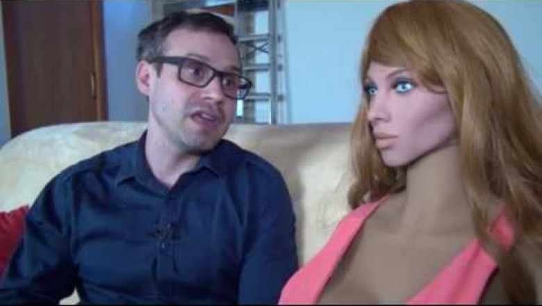 Секс-кукла с искусственным интеллектом 