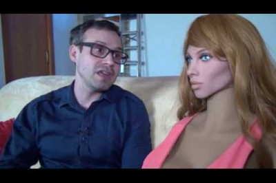 Секс-кукла с искусственным интеллектом 