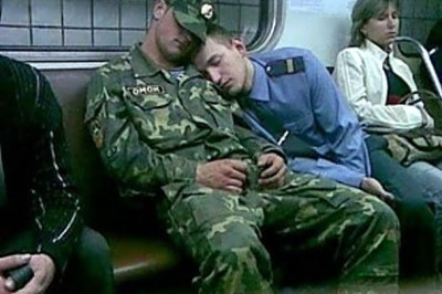 Дружба сотрудников полиции