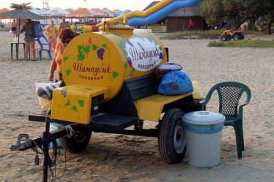 Колоритная коллекция рекламно-полиграфических маразмов