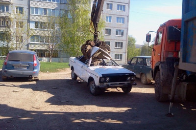 Суровая эвакуация автомобилей