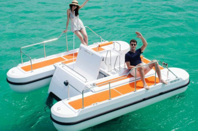 Необычный катамаран 