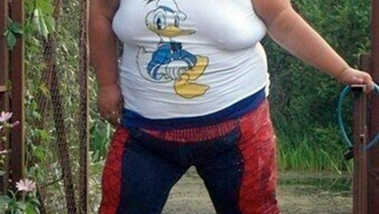 Не твоя, вот ты и бесишься 