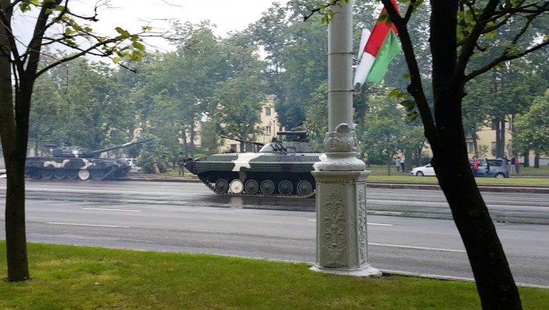 Танк ехал на генеральную репетицию 