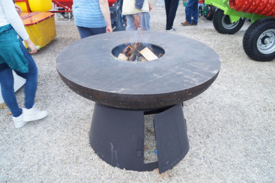 Отличный столик !