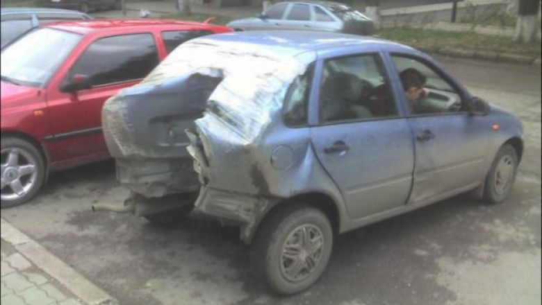 Немного помят но может ехать