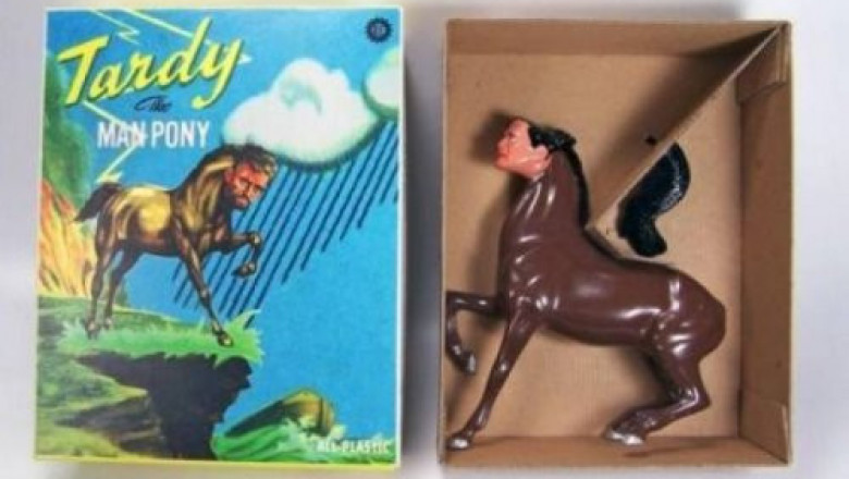 Странные игрушки 