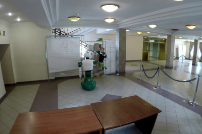 Робот спас девочку 