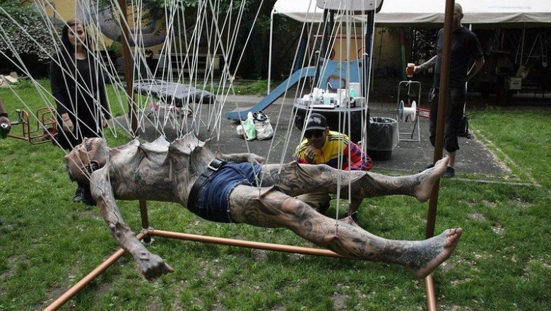 Тихо шифером шурша едет крыша не спеша 