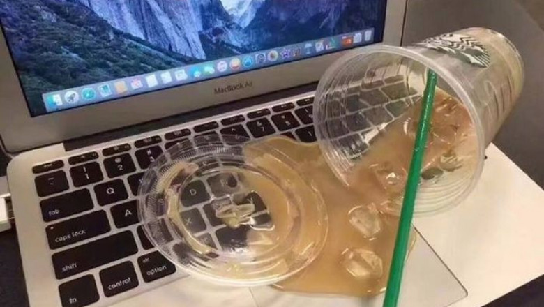 Просто разыграли ...