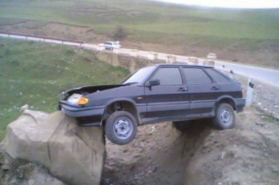 Ребята накатались на автомобиле 