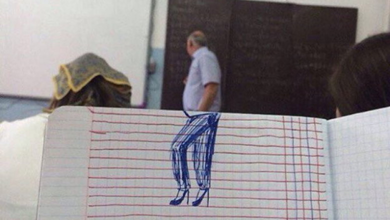 Развлечения школьников на уроках 