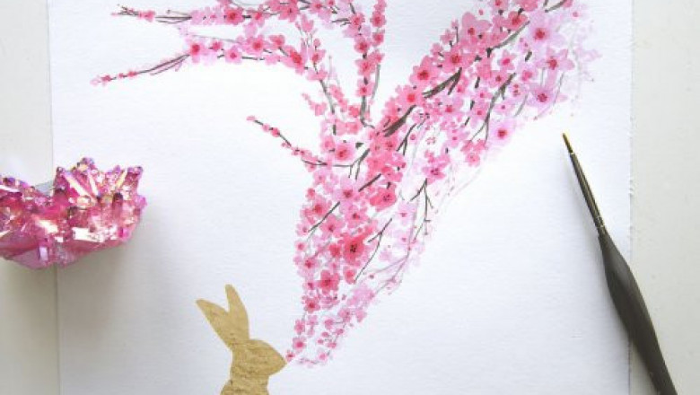 Акварельные рисунки птиц и животных из цветущей вишни .