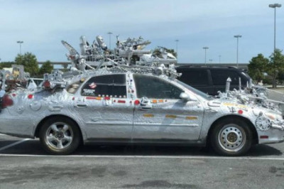 Странные автомобили на дорогах общего пользования