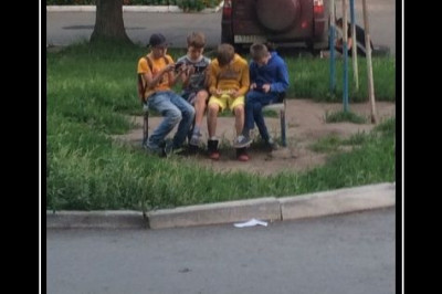 Безудержное веселье школьников 