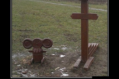 Необычные скульптуры на детских площадках