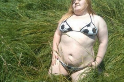 Не твоя фифочка, вот ты и бесишься 