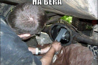 Скотч незаменимый материал в ремонте 