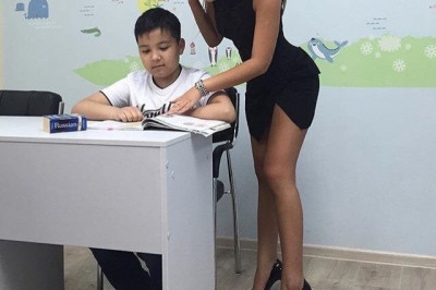 Училка первая моя