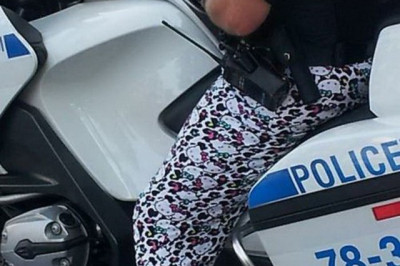 Необычная форма сотрудников полиции 