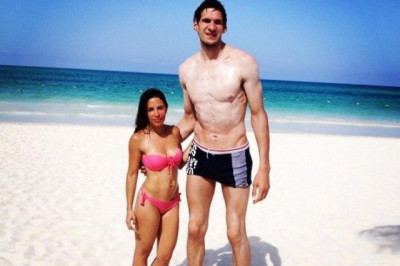 Бобан Марьянович - сербский центровой по баскетболу 